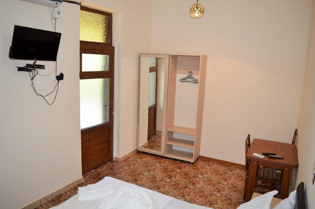 Hotel Tedi Kvareli Buitenkant foto
