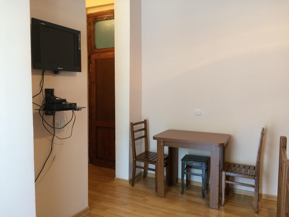Hotel Tedi Kvareli Buitenkant foto