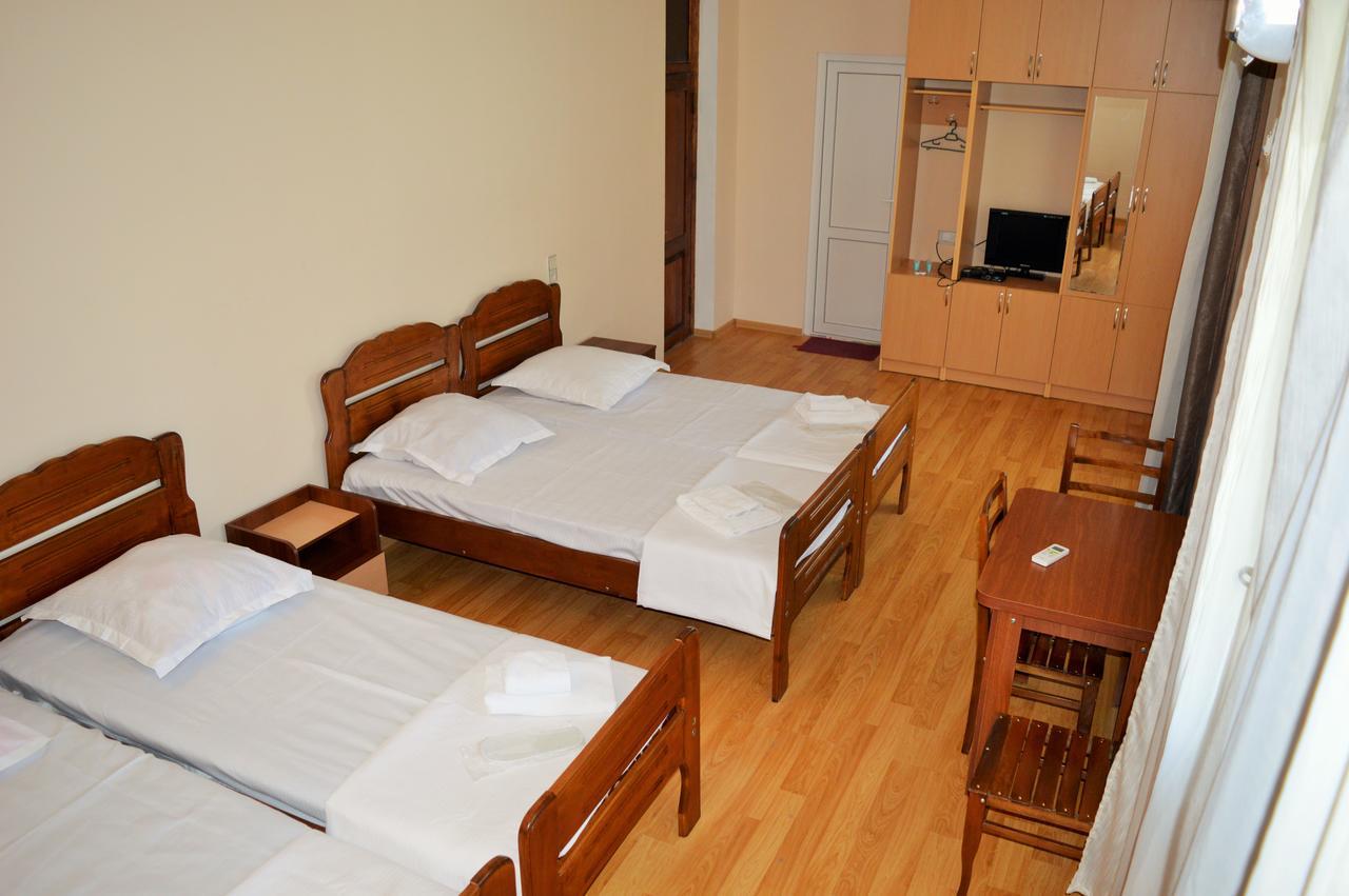 Hotel Tedi Kvareli Buitenkant foto